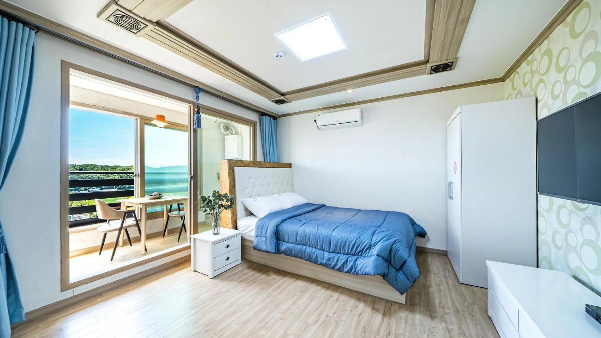 Yeongheungdo J Pension Incheon Rumah liburan