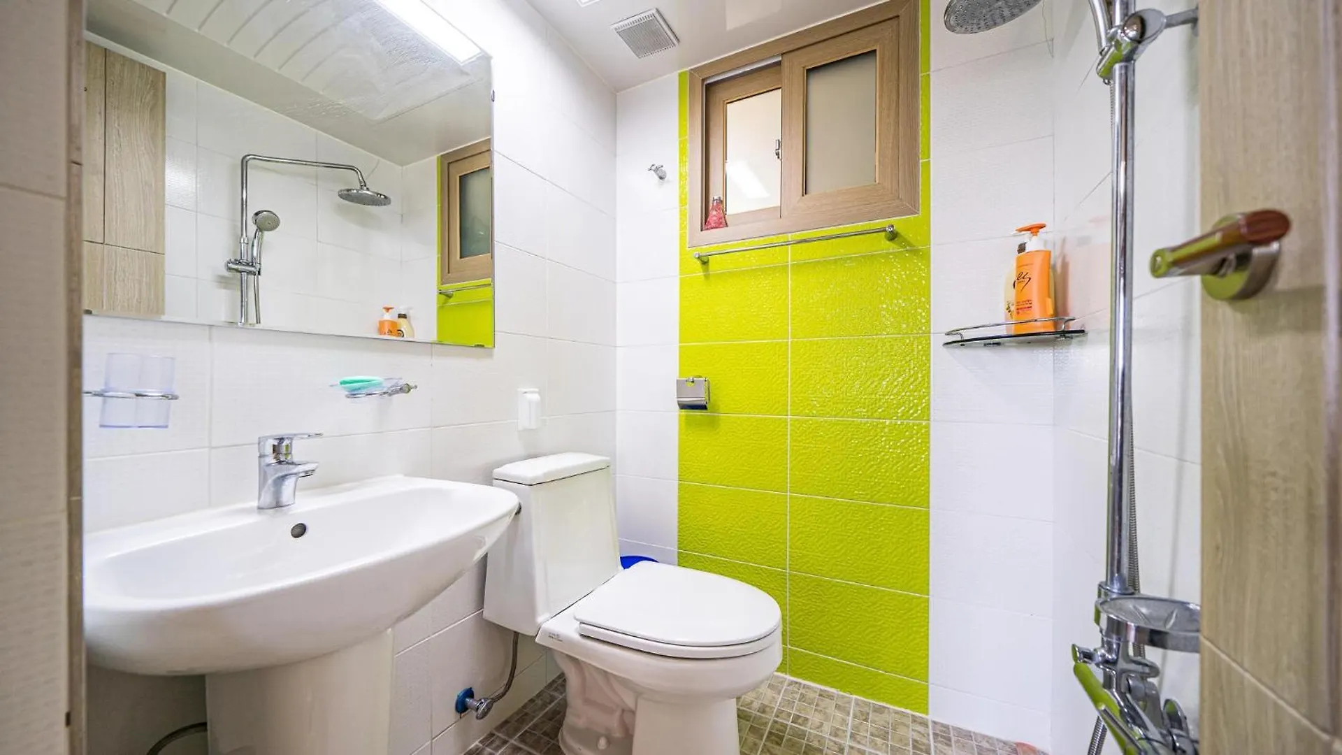 Rumah liburan Yeongheungdo J Pension Incheon Korsel
