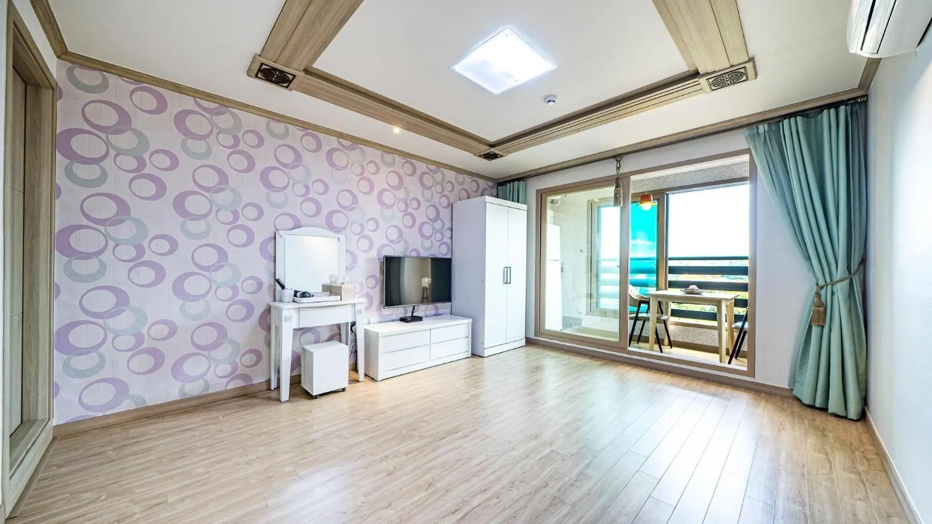 Yeongheungdo J Pension Incheon Korsel