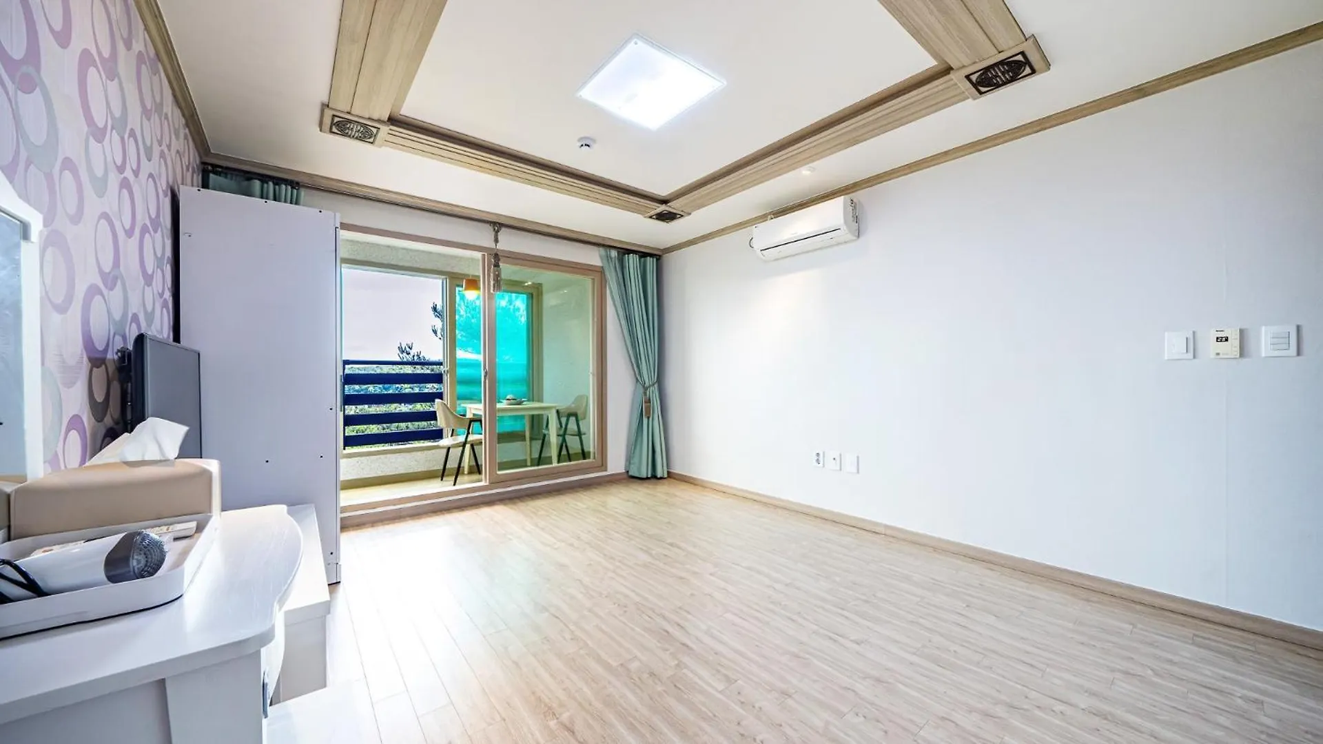 Yeongheungdo J Pension Incheon Rumah liburan