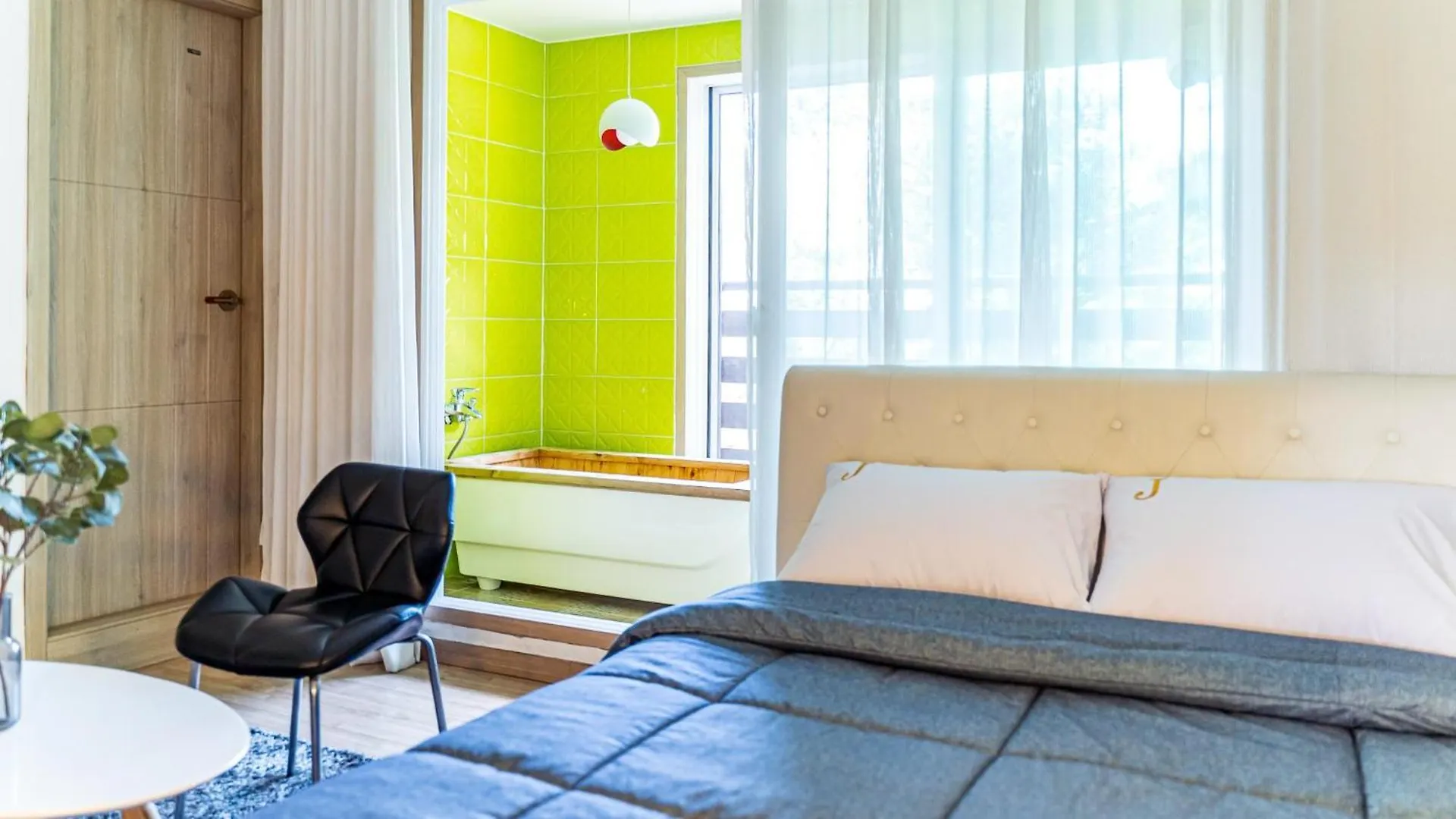Yeongheungdo J Pension Incheon Rumah liburan